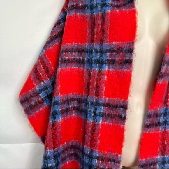 Aerie Red and Blue Super soft fringed blanket scarf - Picture 3 of 13